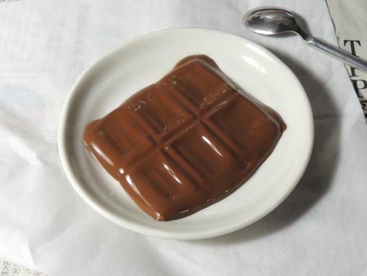 ブラックチョコも溶けるとこんな感じ コンクリートでアルト